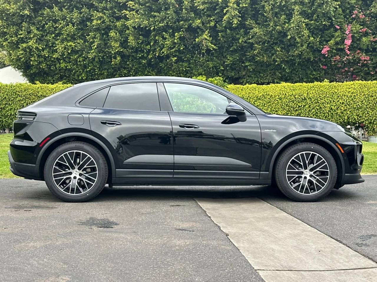 2026 Porsche Macan Electric