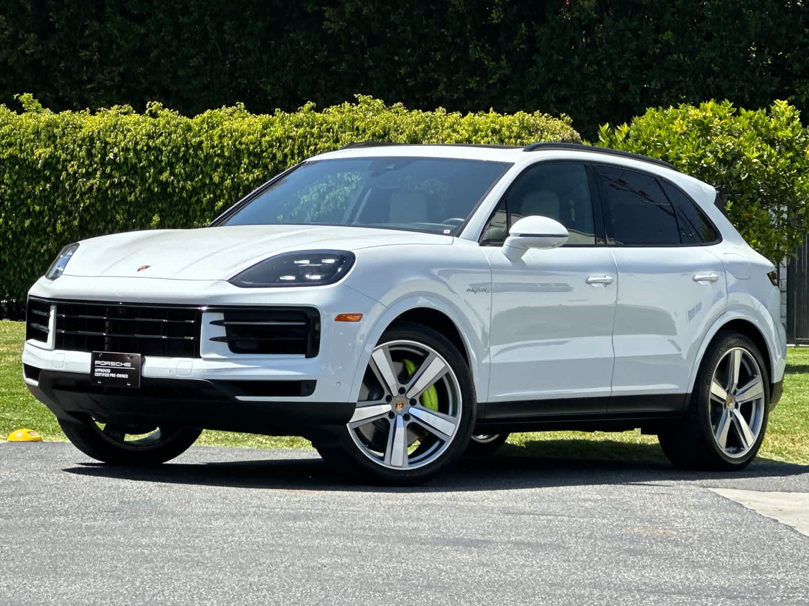 2025 Porsche Cayenne E-Hybrid