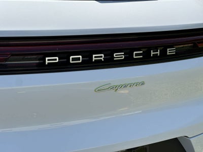 2025 Porsche Cayenne E-Hybrid