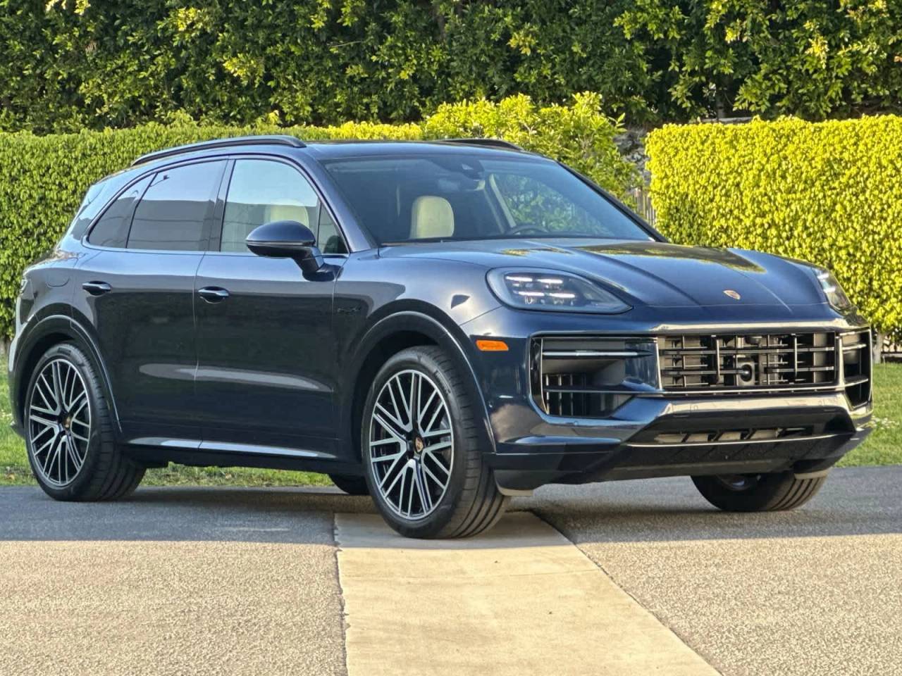 2026 Porsche Cayenne E-Hybrid