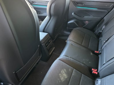 2026 Porsche Macan Macan GTS Electric