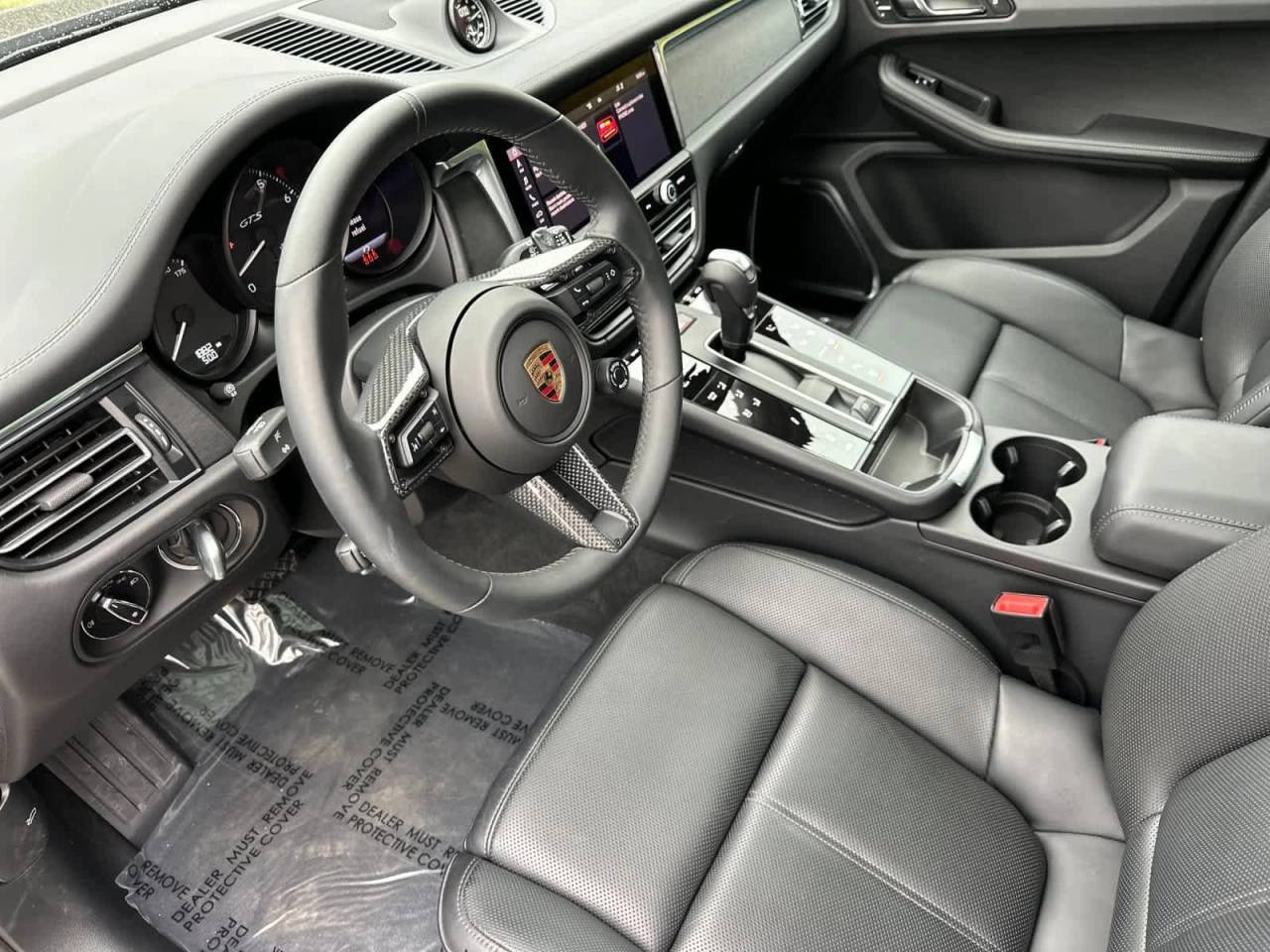 2025 Porsche Macan GTS