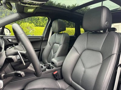 2025 Porsche Macan GTS