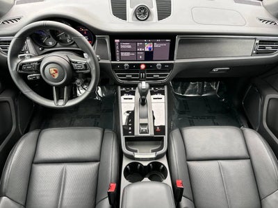 2025 Porsche Macan GTS