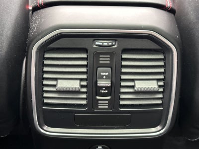 2025 Porsche Macan Macan GTS