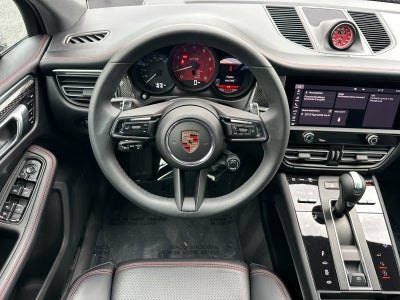 2025 Porsche Macan Macan GTS