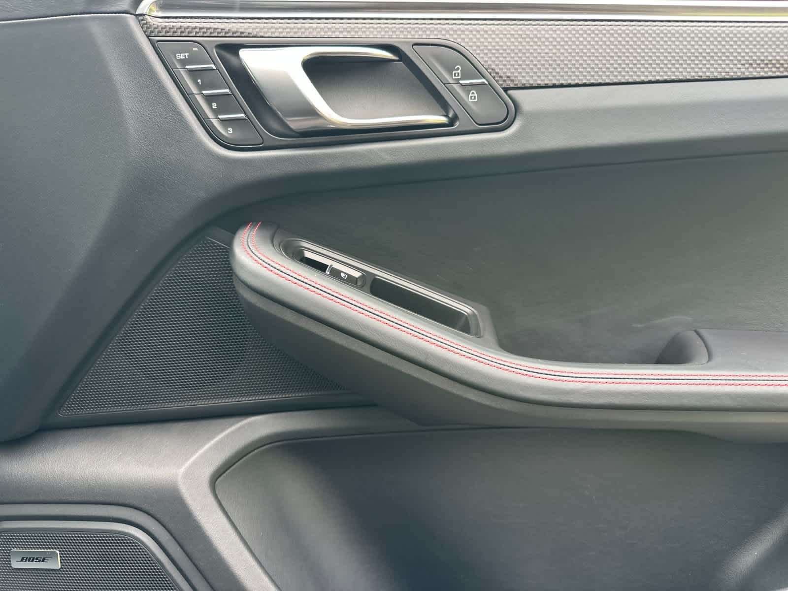 2025 Porsche Macan Macan GTS