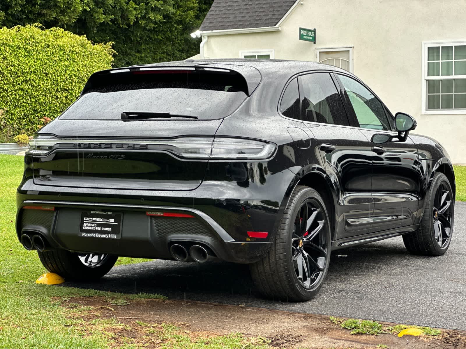 2025 Porsche Macan Macan GTS