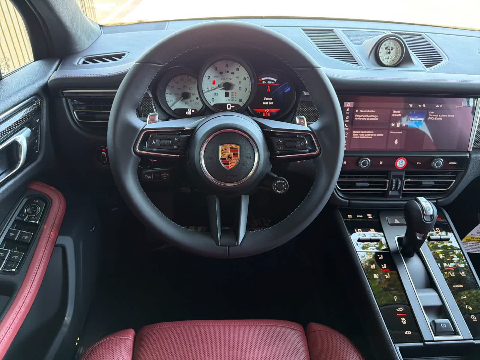 2026 Porsche Macan Macan GTS