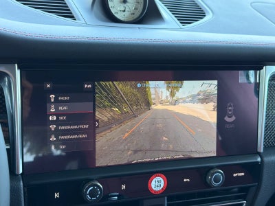 2026 Porsche Macan Macan GTS