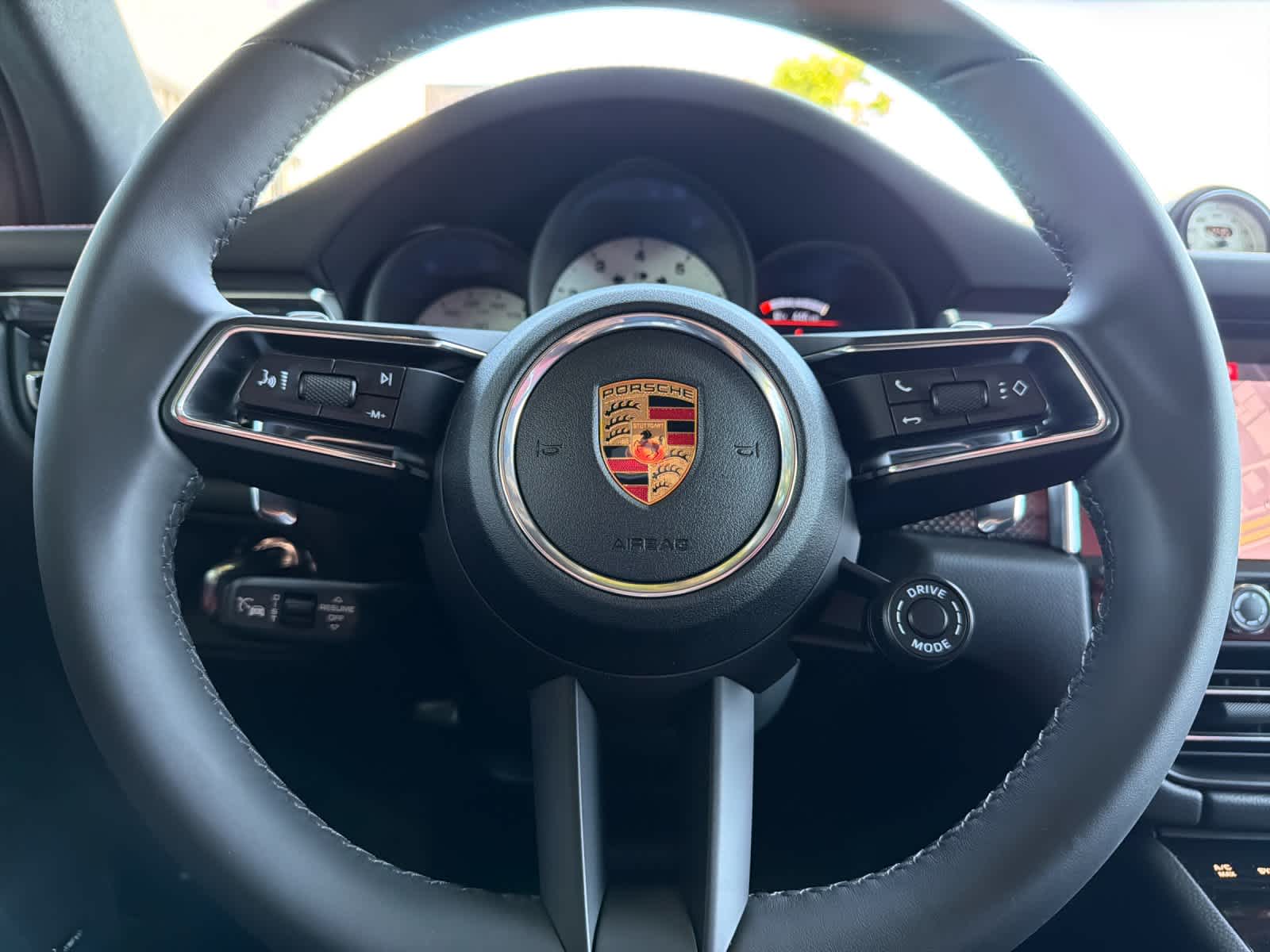 2026 Porsche Macan Macan GTS
