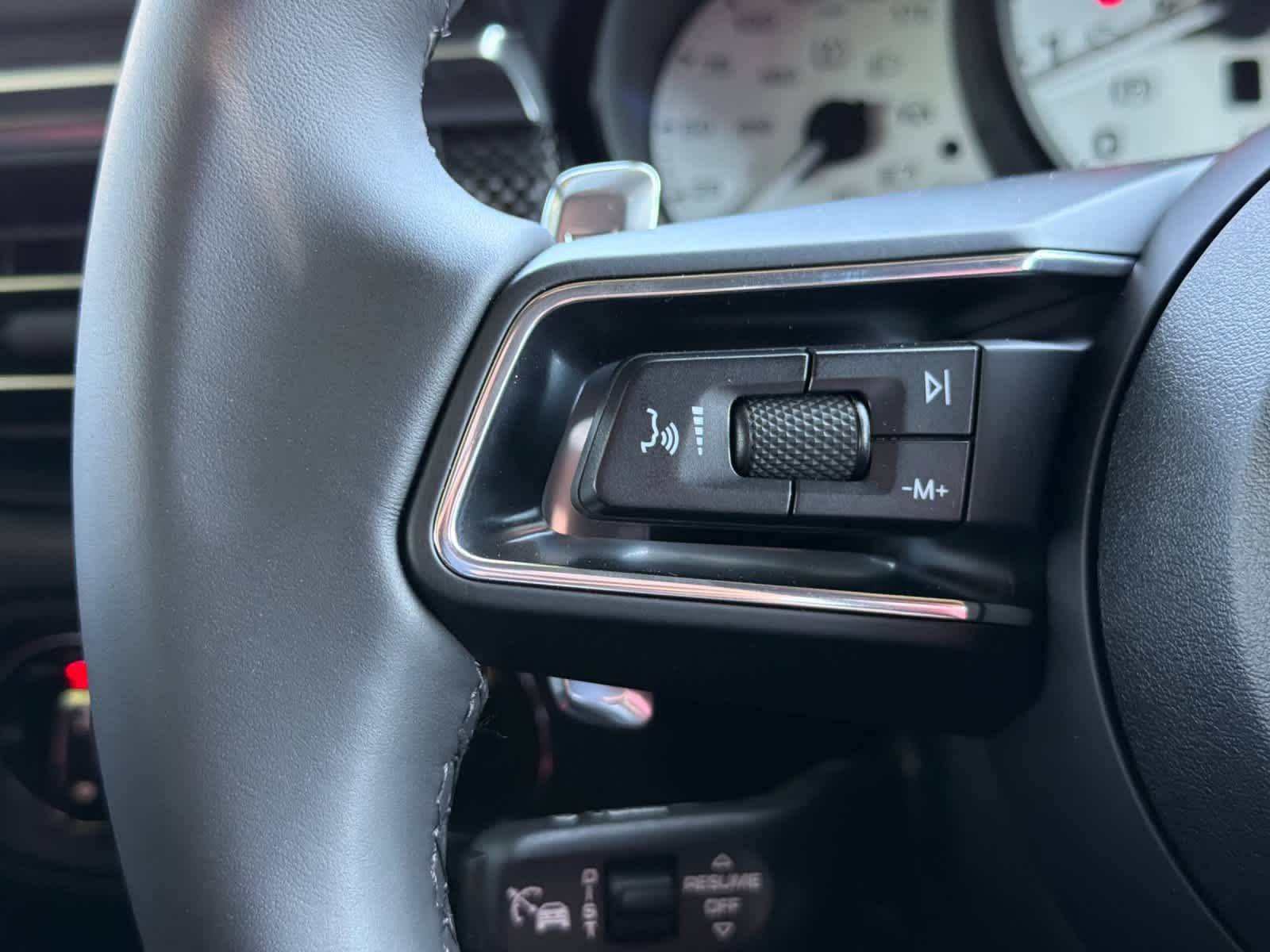 2026 Porsche Macan Macan GTS