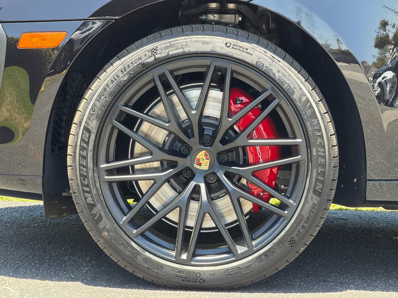 2026 Porsche Macan Macan GTS