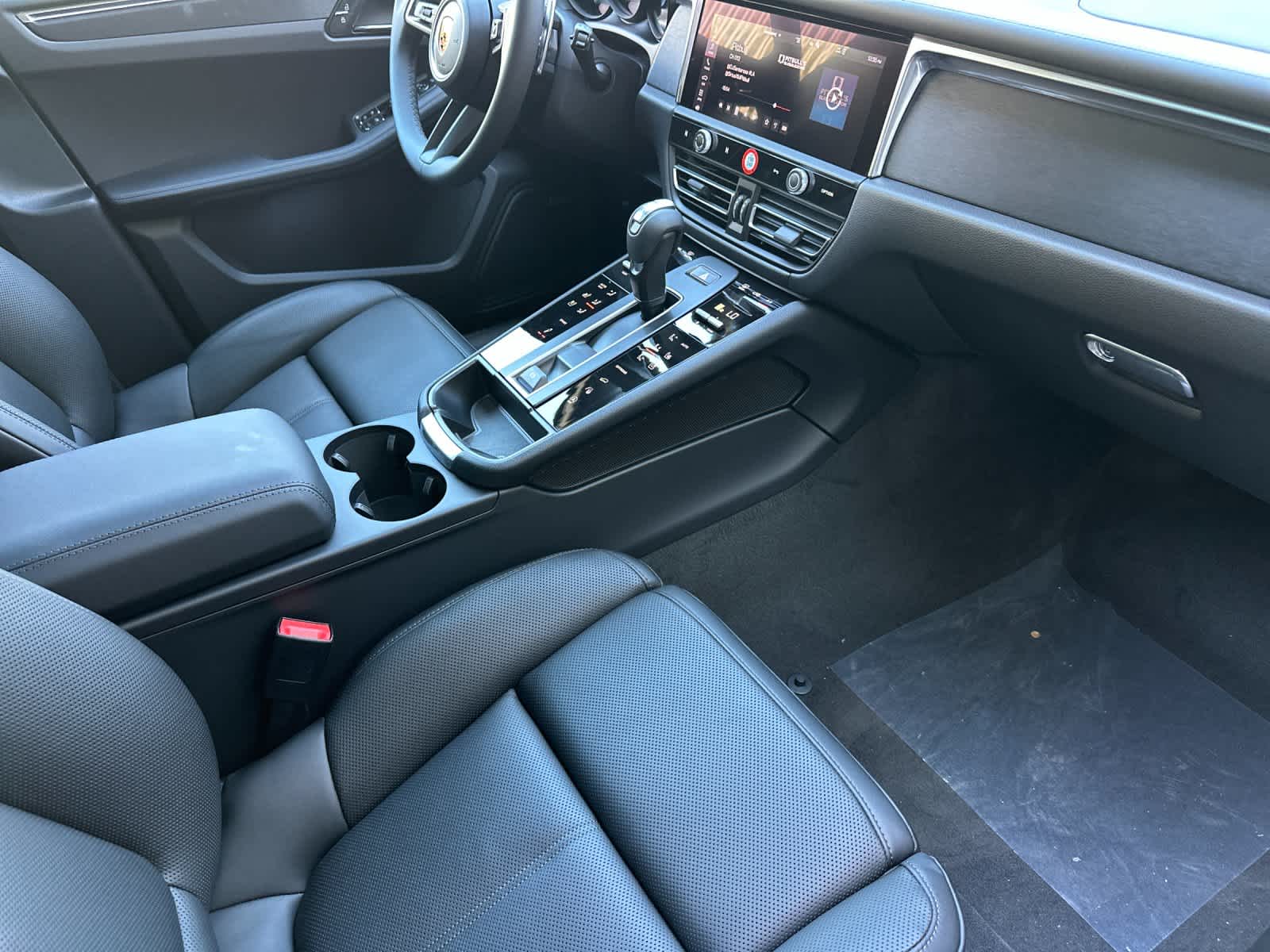 2026 Porsche Macan GTS