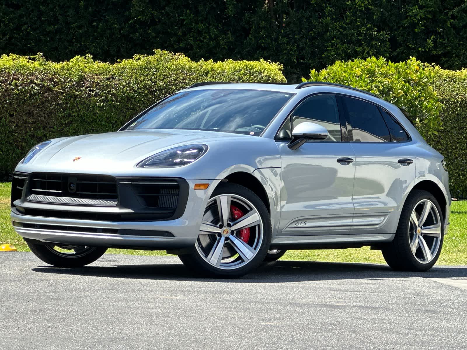 2026 Porsche Macan Macan GTS