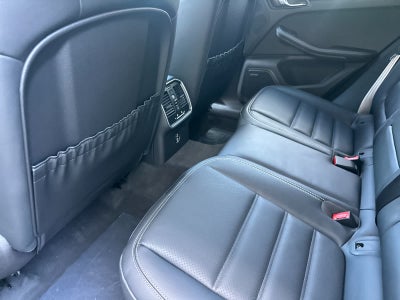 2026 Porsche Macan Macan GTS