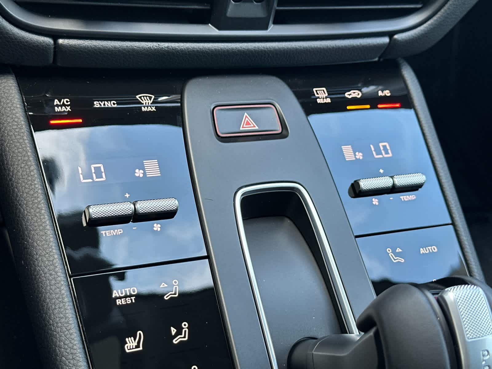 2026 Porsche Macan Macan GTS