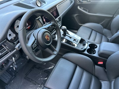 2026 Porsche Macan Macan GTS
