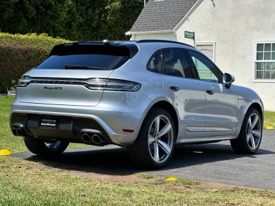 2026 Porsche Macan Macan GTS