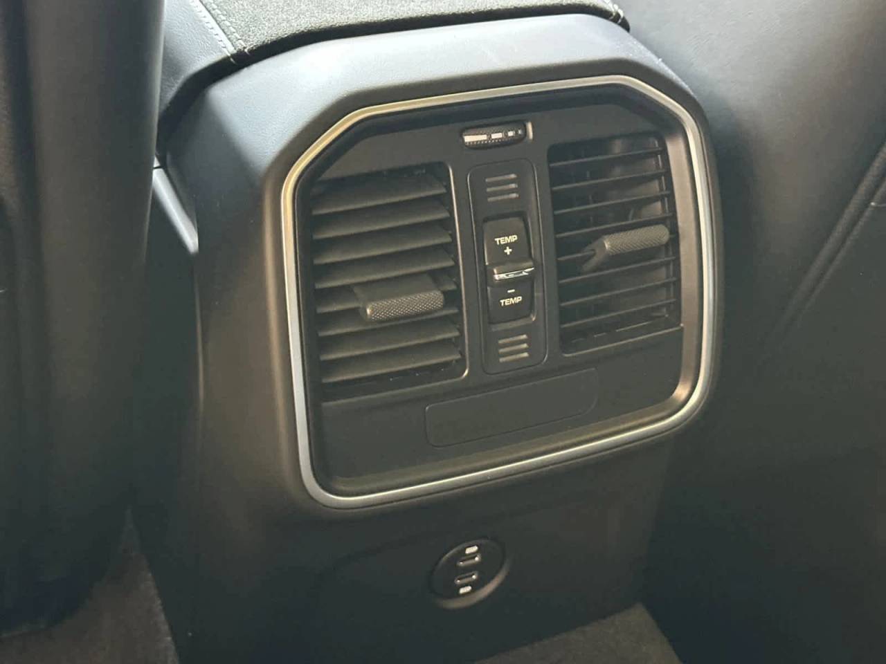 2026 Porsche Macan GTS