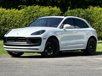 2026 Porsche Macan Macan GTS