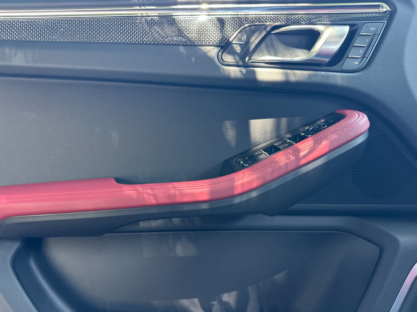 2026 Porsche Macan Macan GTS