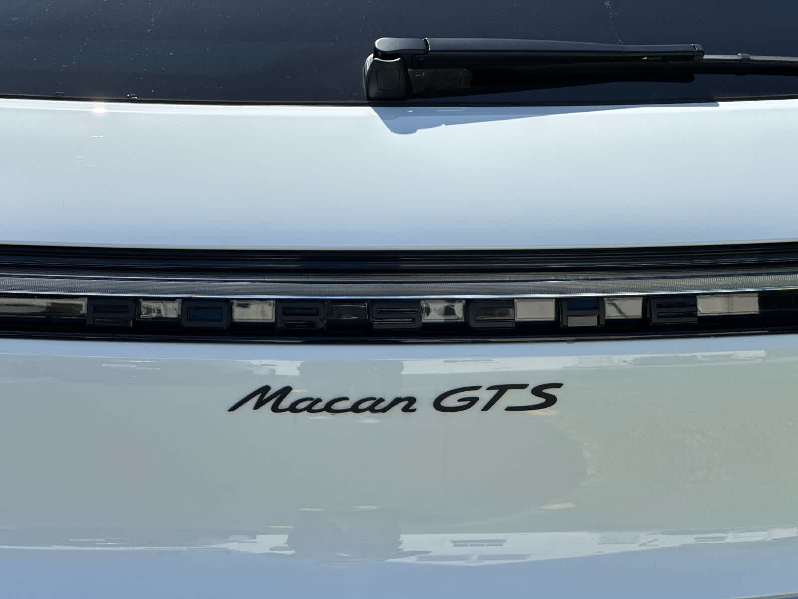 2026 Porsche Macan Macan GTS
