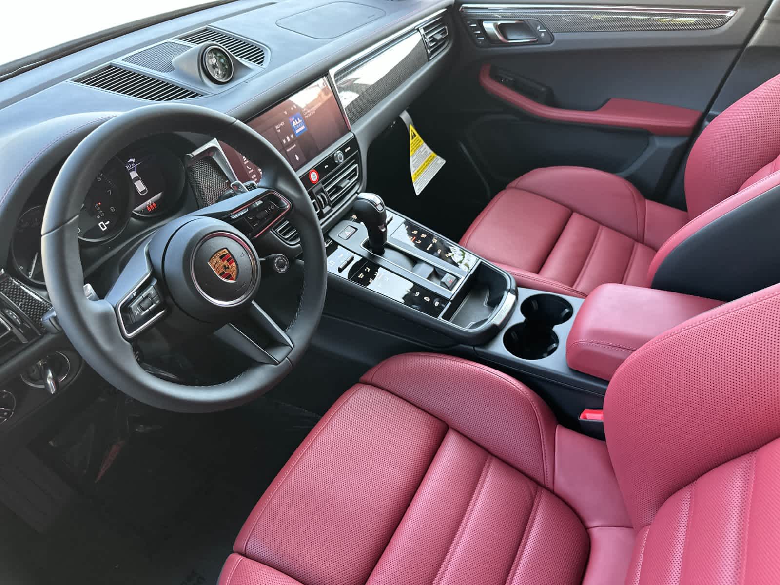 2026 Porsche Macan Macan GTS