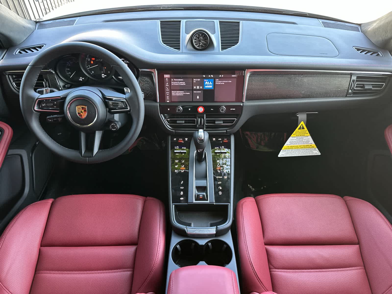 2026 Porsche Macan Macan GTS