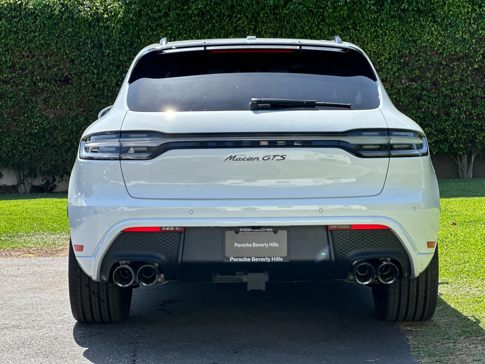 2026 Porsche Macan Macan GTS