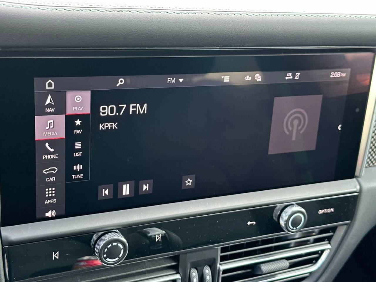 2026 Porsche Macan GTS