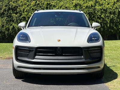 2026 Porsche Macan Macan GTS