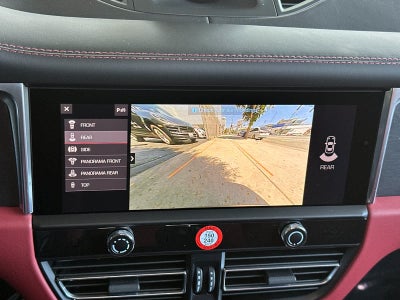 2026 Porsche Macan Macan GTS