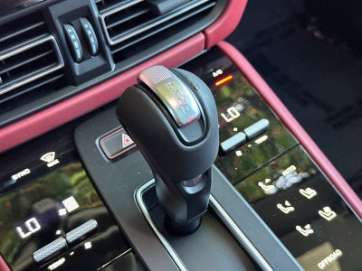 2026 Porsche Macan Macan GTS