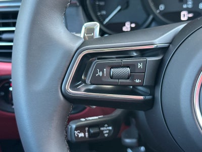 2026 Porsche Macan Macan GTS