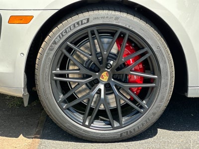 2026 Porsche Macan Macan GTS