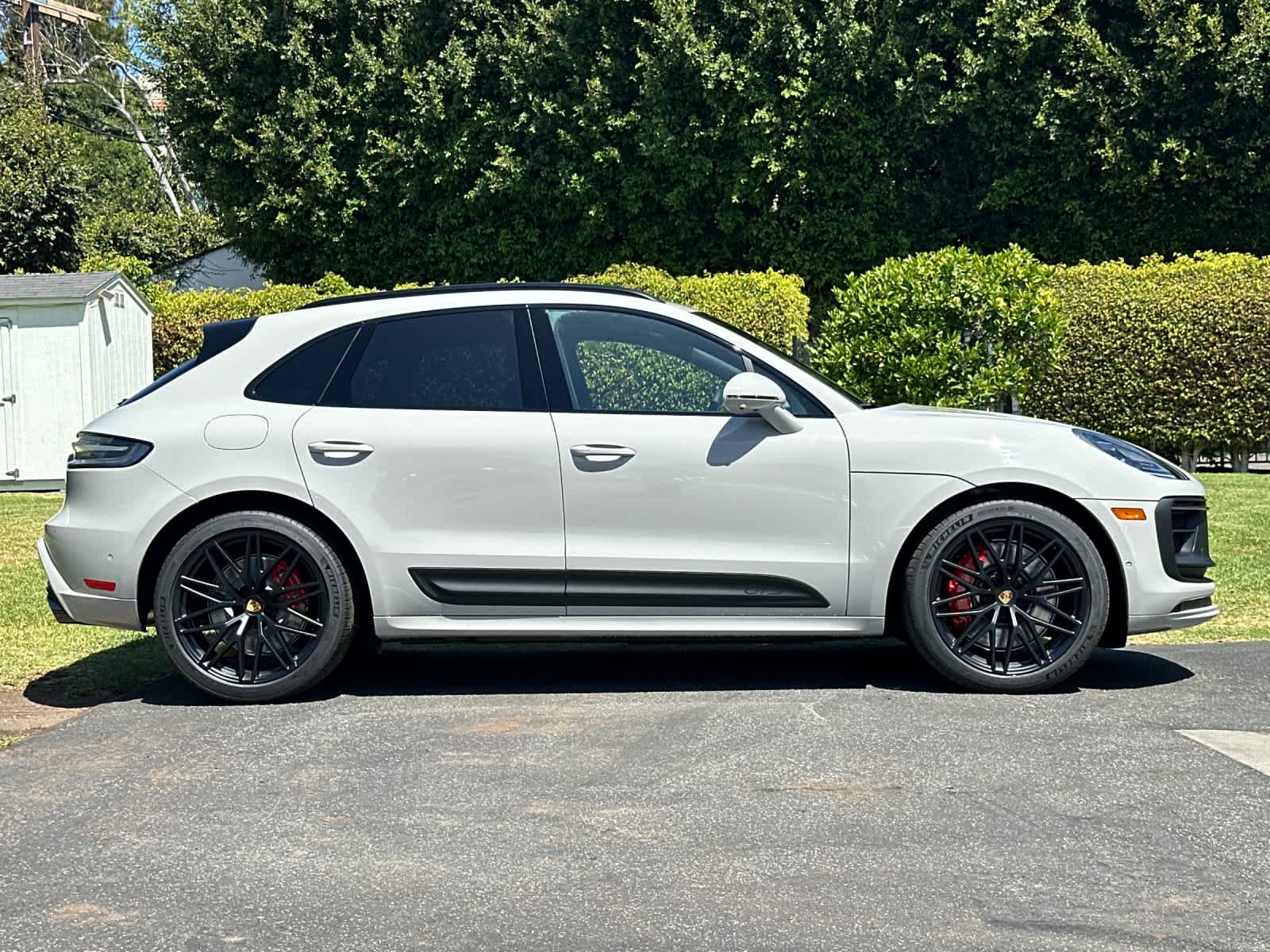 2026 Porsche Macan Macan GTS