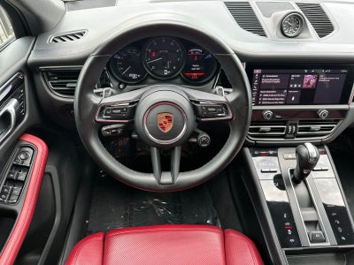 2022 Porsche Macan Macan GTS