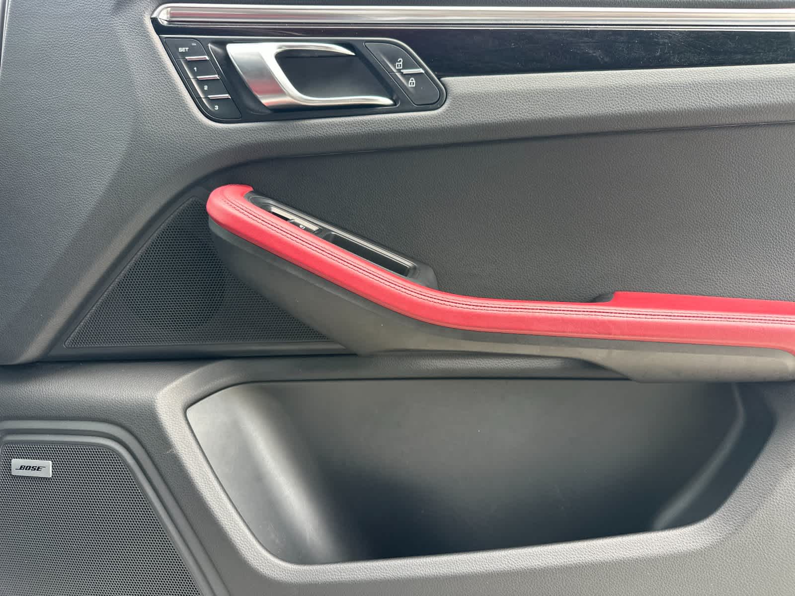 2022 Porsche Macan Macan GTS