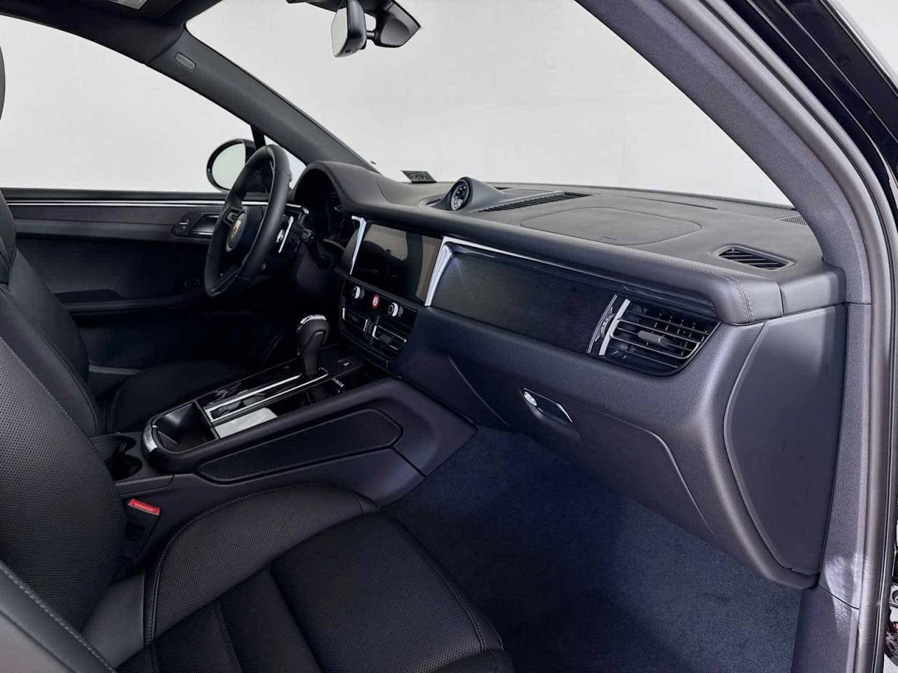 2026 Porsche Macan GTS