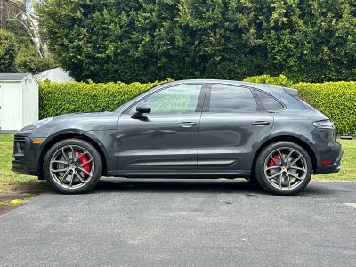 2026 Porsche Macan GTS