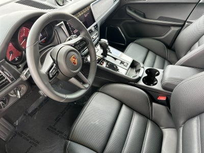 2026 Porsche Macan GTS