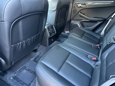 2025 Porsche Macan GTS