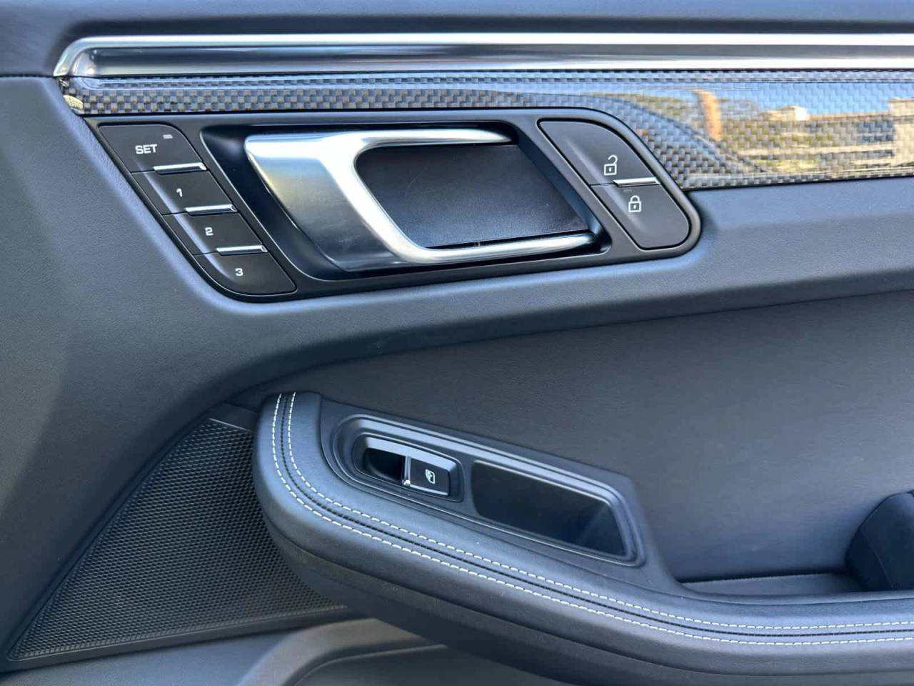 2025 Porsche Macan GTS