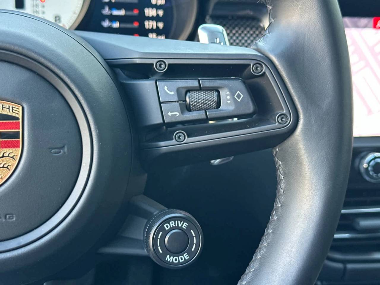 2025 Porsche Macan GTS