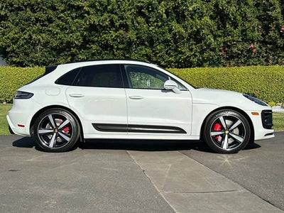 2025 Porsche Macan GTS