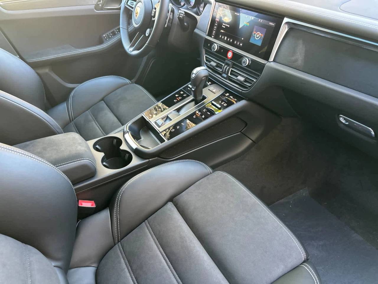 2026 Porsche Macan GTS