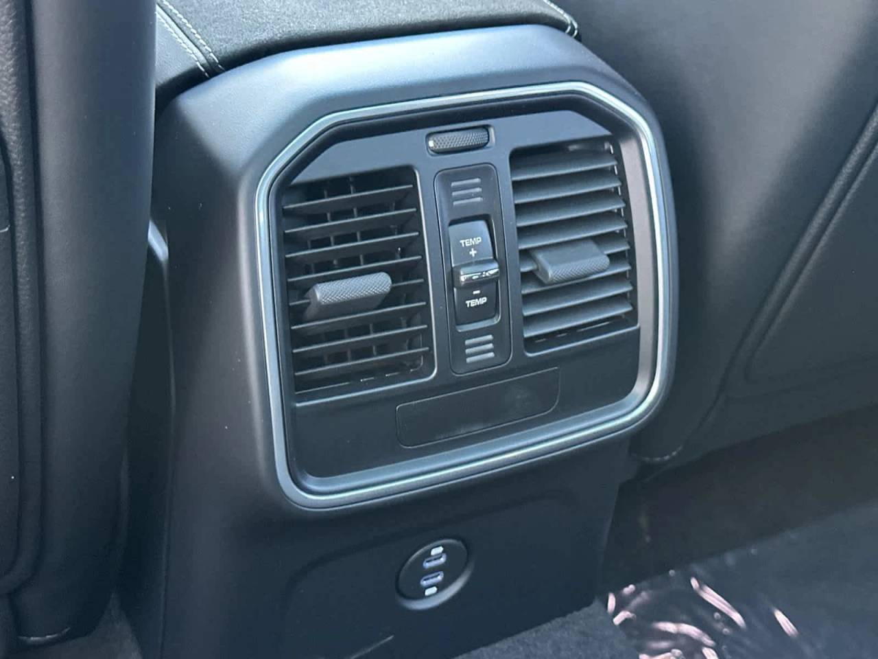 2026 Porsche Macan GTS