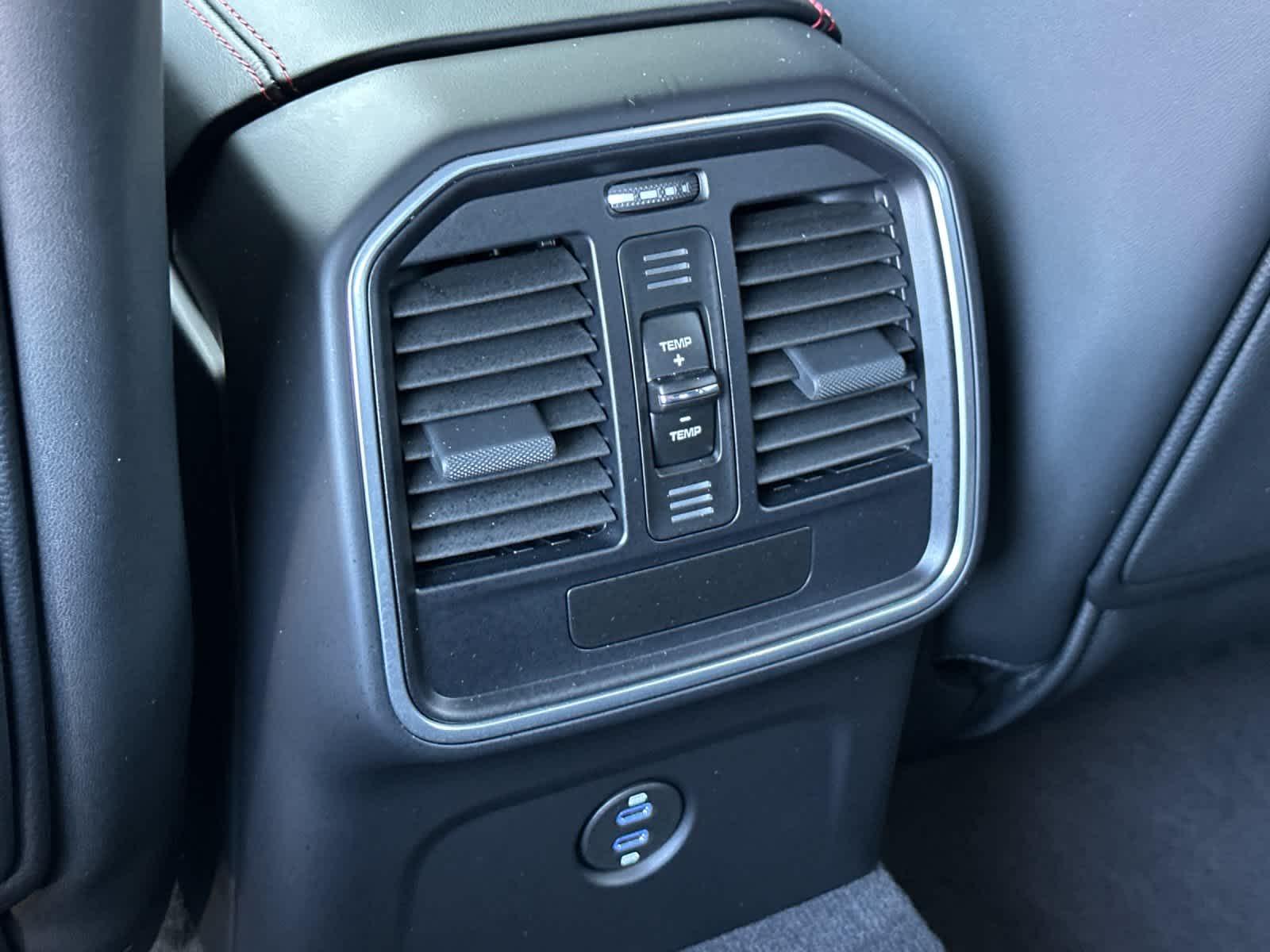 2026 Porsche Macan GTS