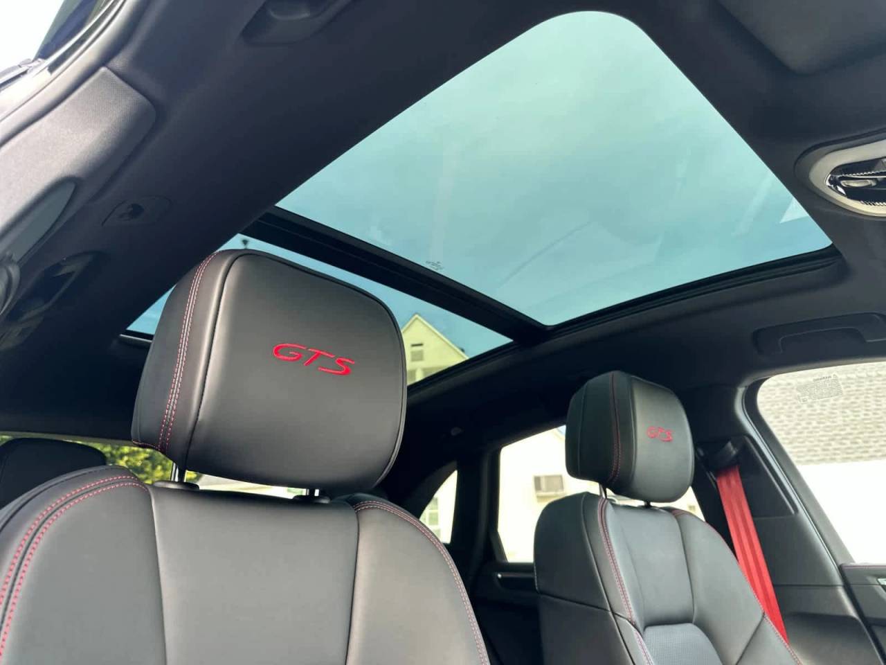 2026 Porsche Macan GTS